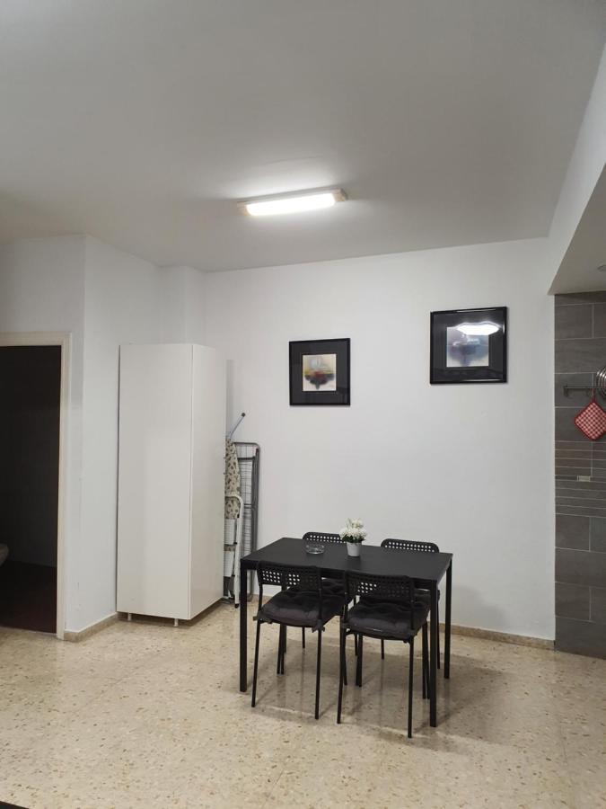 Nat Pureza De Triana Apartment Севиля Екстериор снимка